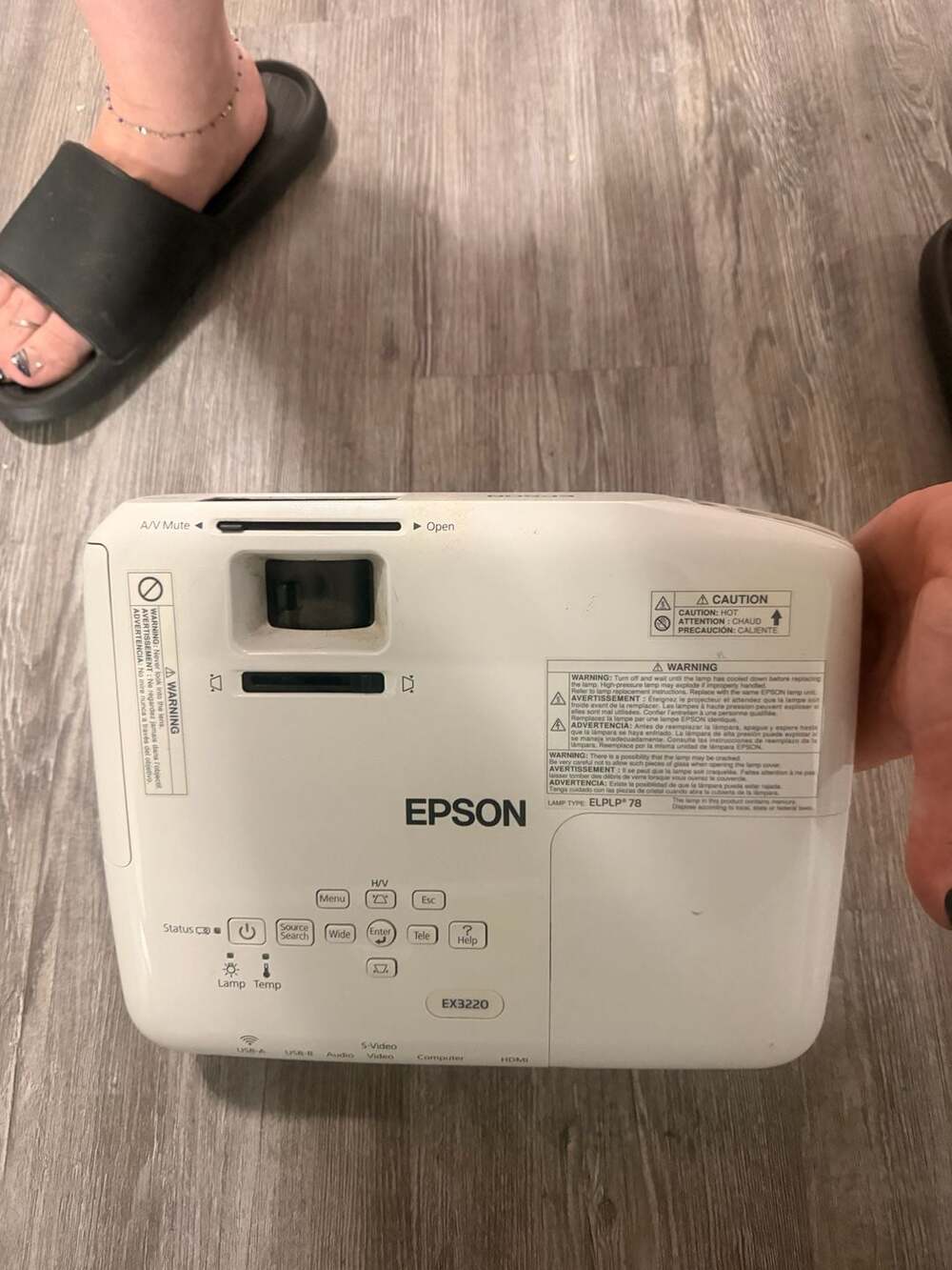 Epson EX3220 3LCD Projector